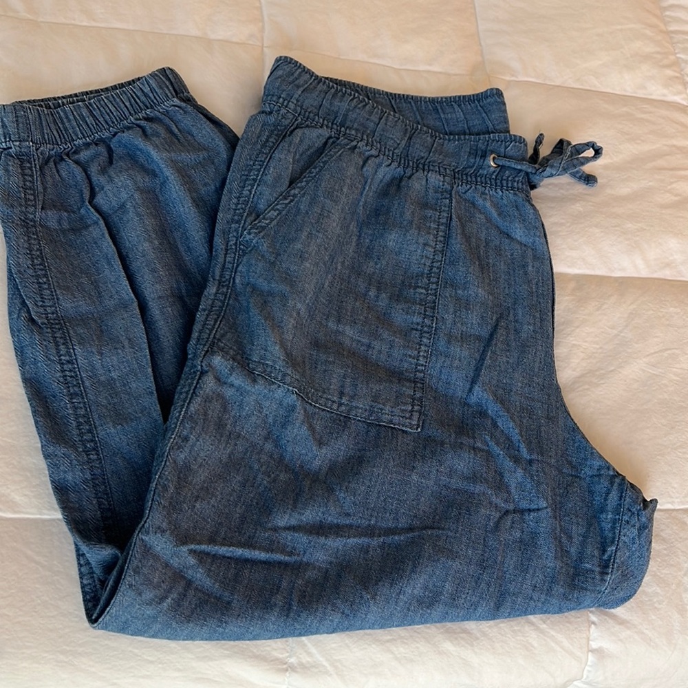 GAP chambray drawstring joggers, size L